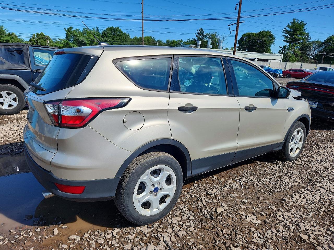 2017 FORD ESCAPE S — снимка 3