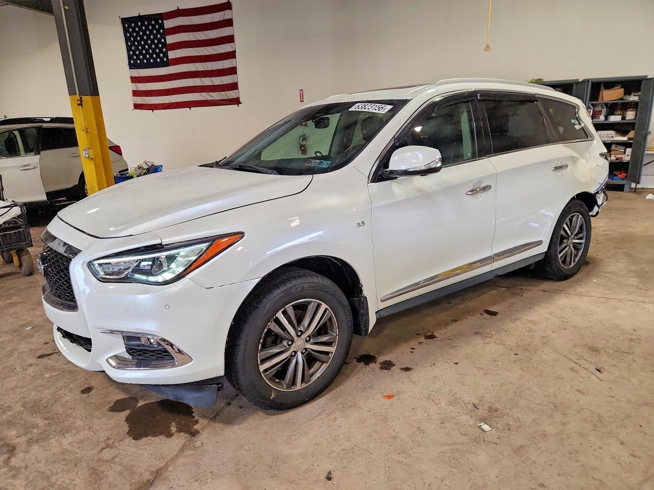 2016 INFINITI QX60 BASE