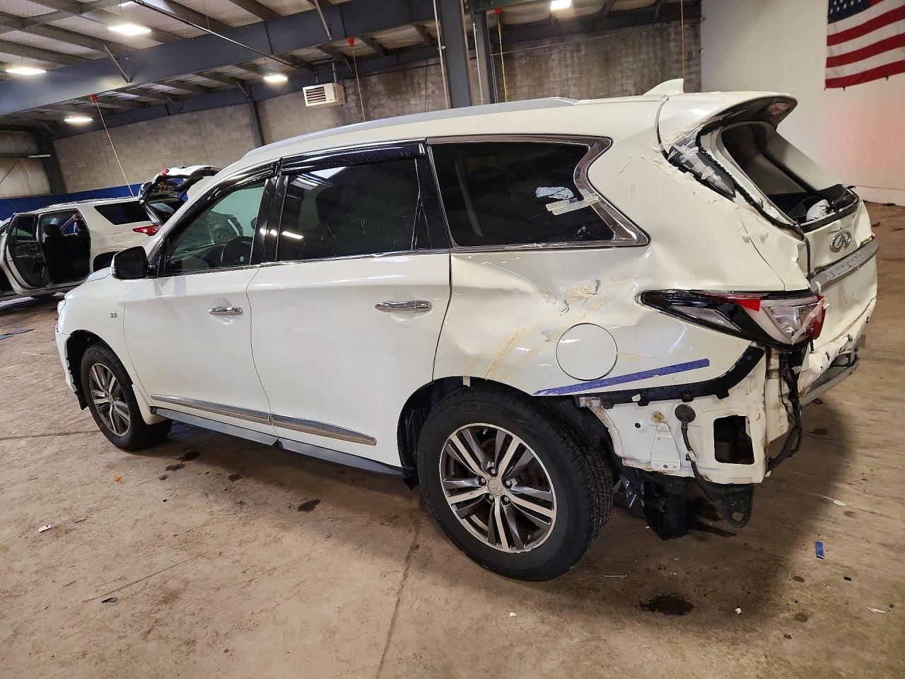 2016 INFINITI QX60 BASE — снимка 2