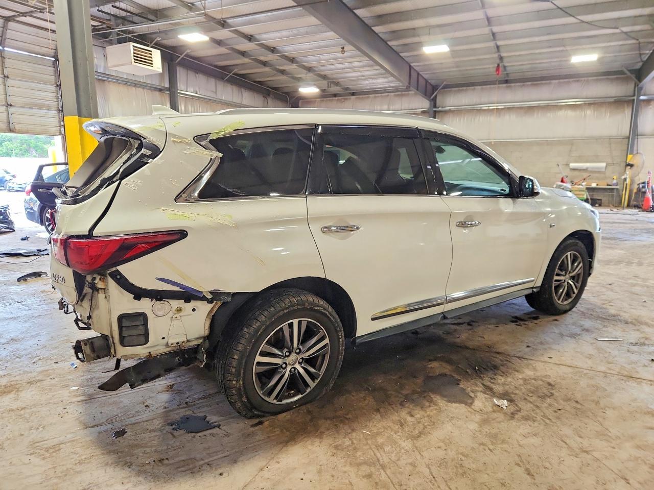 2016 INFINITI QX60 BASE — снимка 3