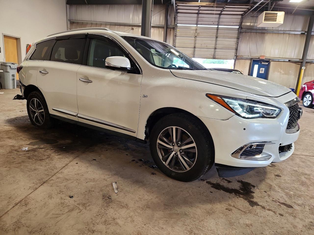 2016 INFINITI QX60 BASE — снимка 4