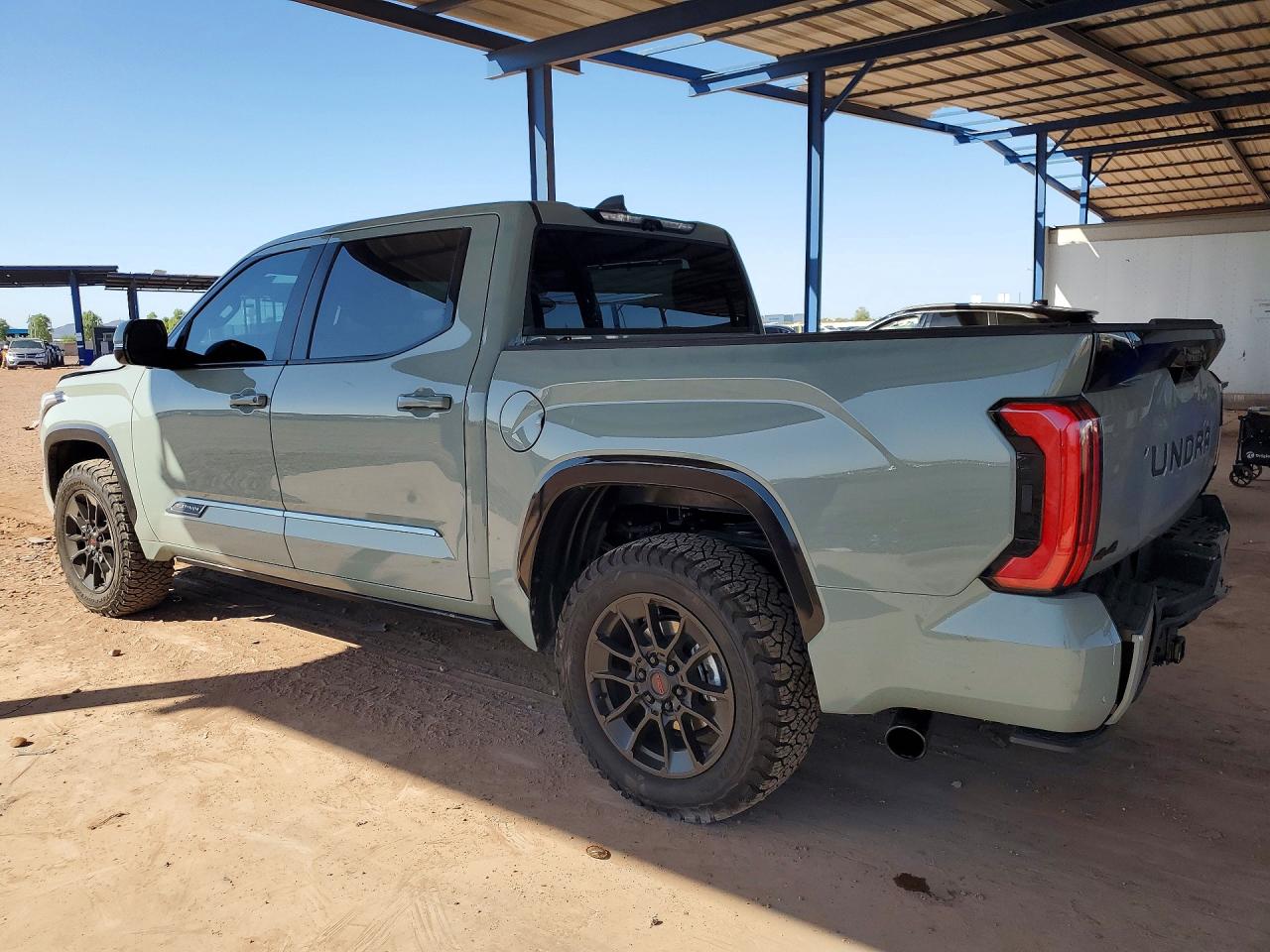 2026 TOYOTA TUNDRA PLATINUM — снимка 2