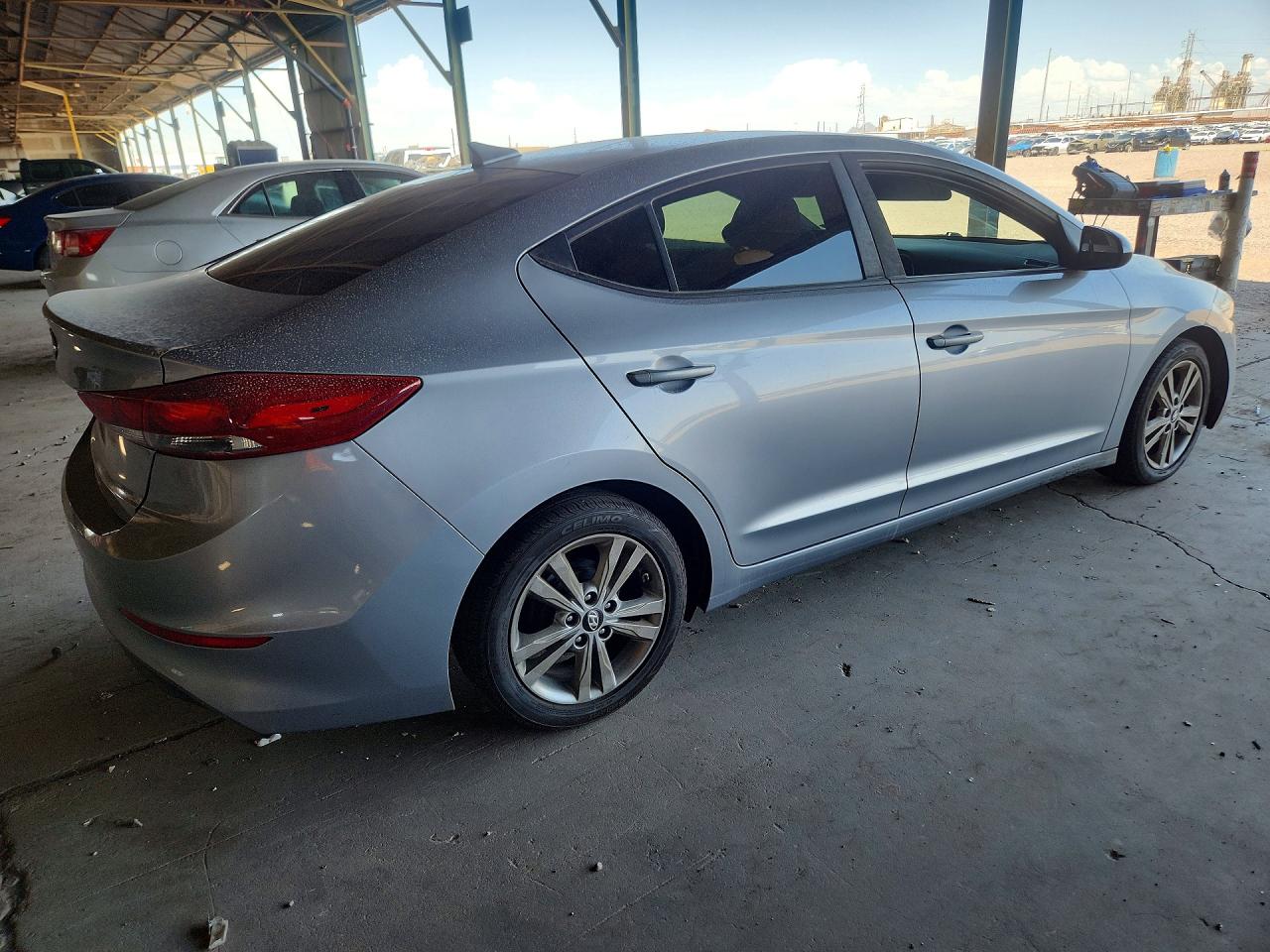 2017 HYUNDAI ELANTRA SE — снимка 3