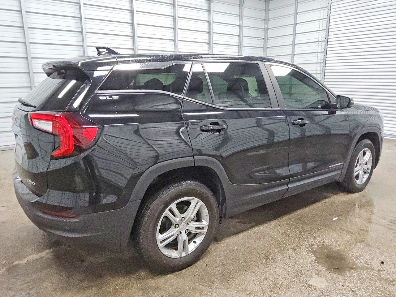 2023 GMC TERRAIN SLE — снимка 3