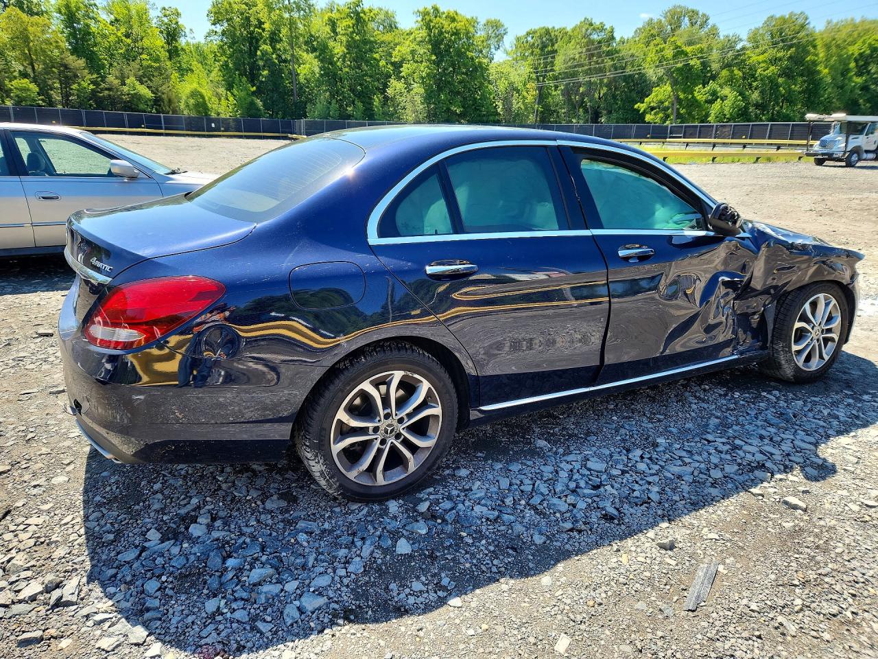 2017 MERCEDES-BENZ C 300 4MATIC — снимка 3