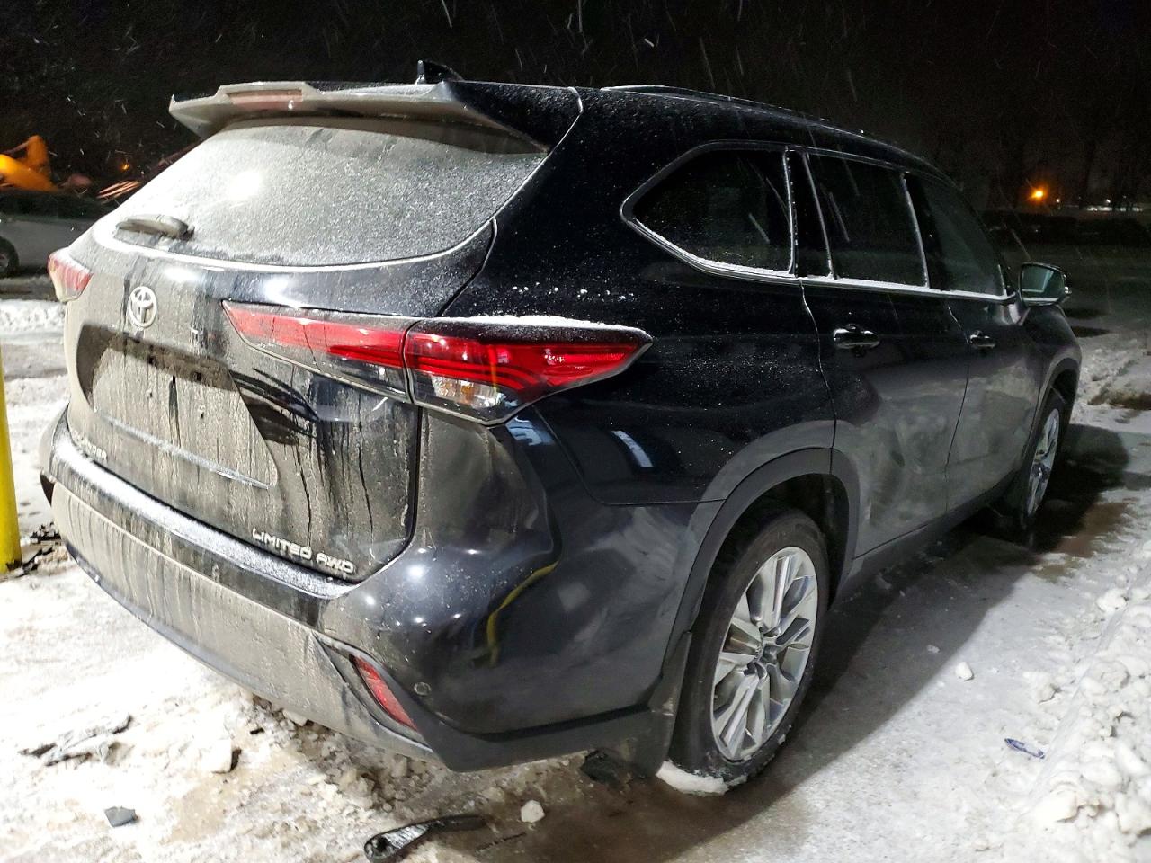 2020 TOYOTA HIGHLANDER LIMITED — снимка 3