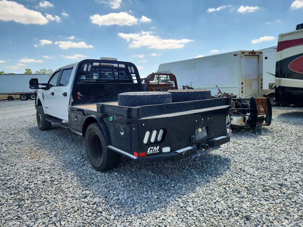 2019 FORD F350 — снимка 2