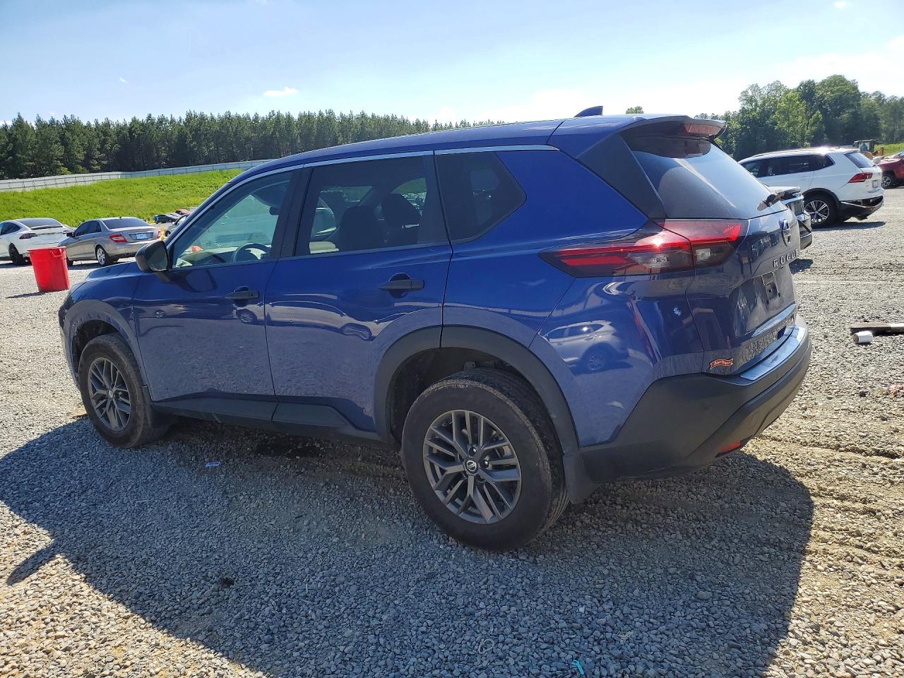 2021 NISSAN ROGUE S — снимка 2