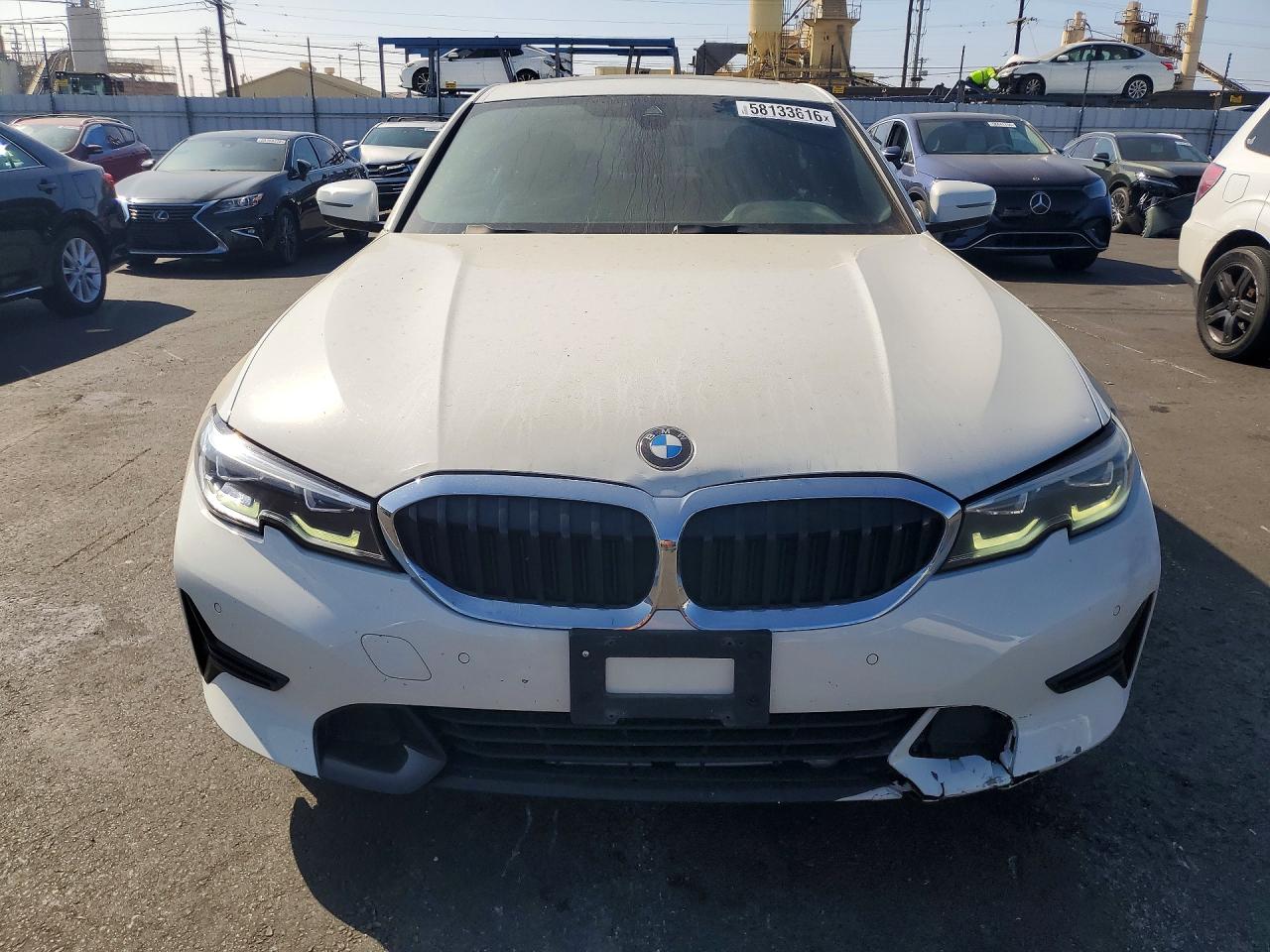 2021 BMW 330E — снимка 5