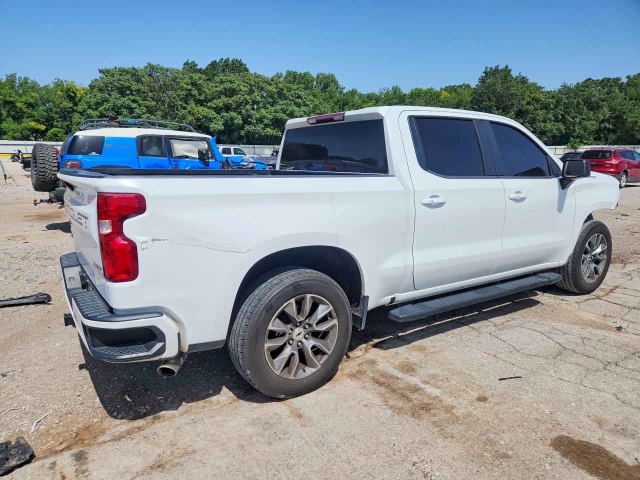2019 CHEVROLET SILVERADO C1500 RST — снимка 3