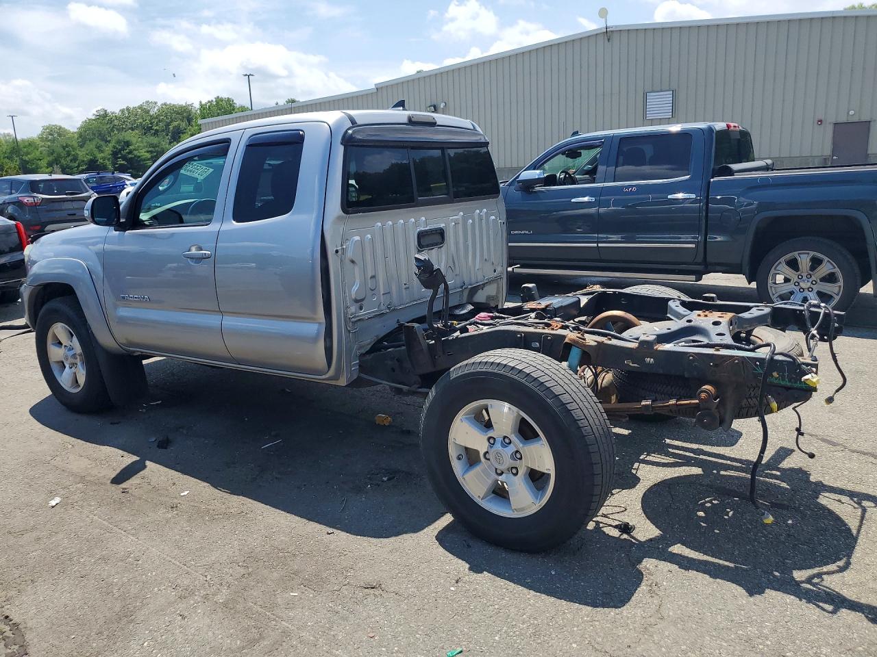 2015 TOYOTA TACOMA V6 — снимка 2