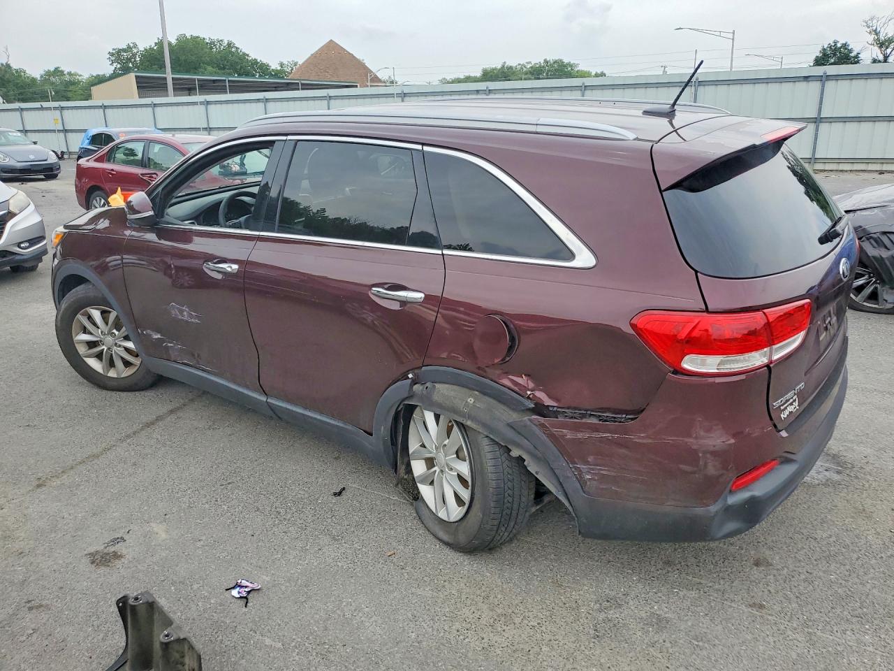 2017 KIA SORENTO LX — снимка 2