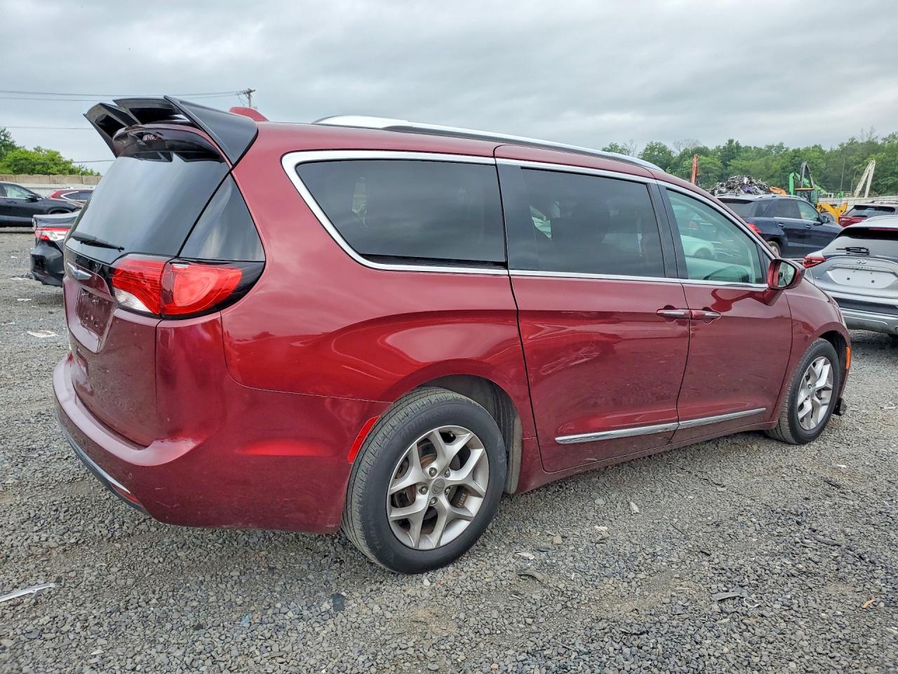 2018 CHRYSLER PACIFICA TOURING L PLUS — снимка 3