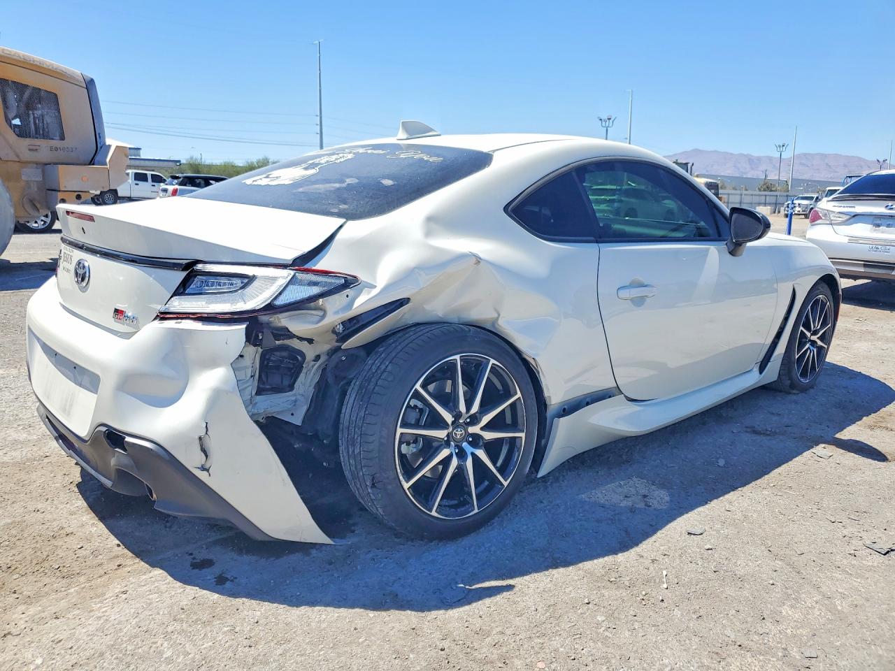 2024 TOYOTA GR86 BASE — снимка 3