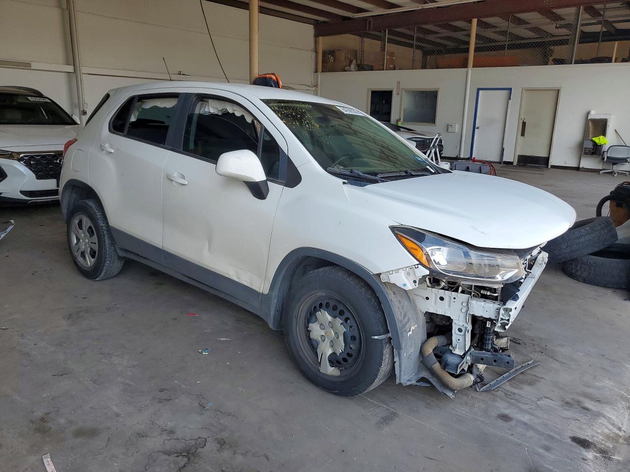 2017 CHEVROLET TRAX LS — снимка 4