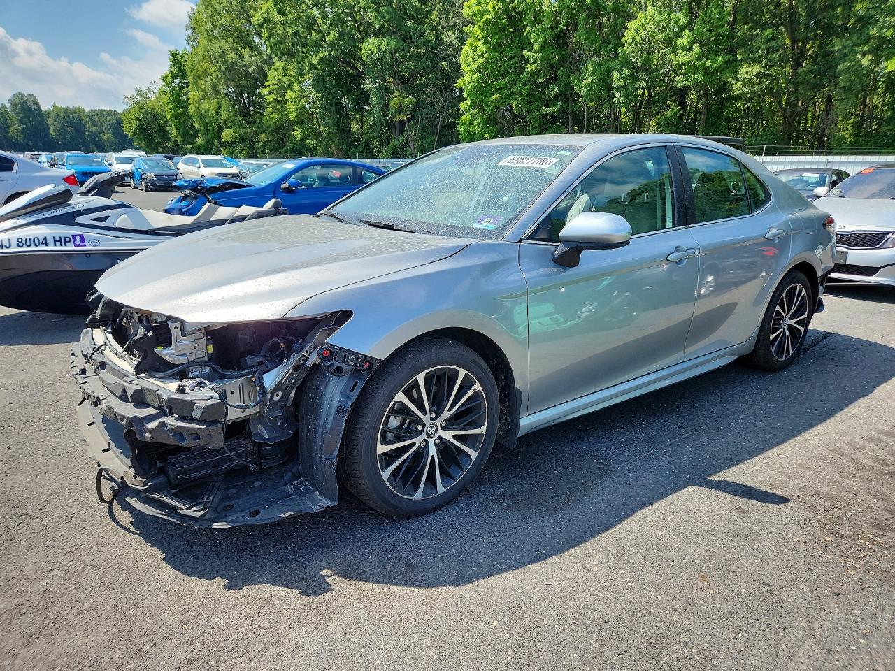 2019 TOYOTA CAMRY SE