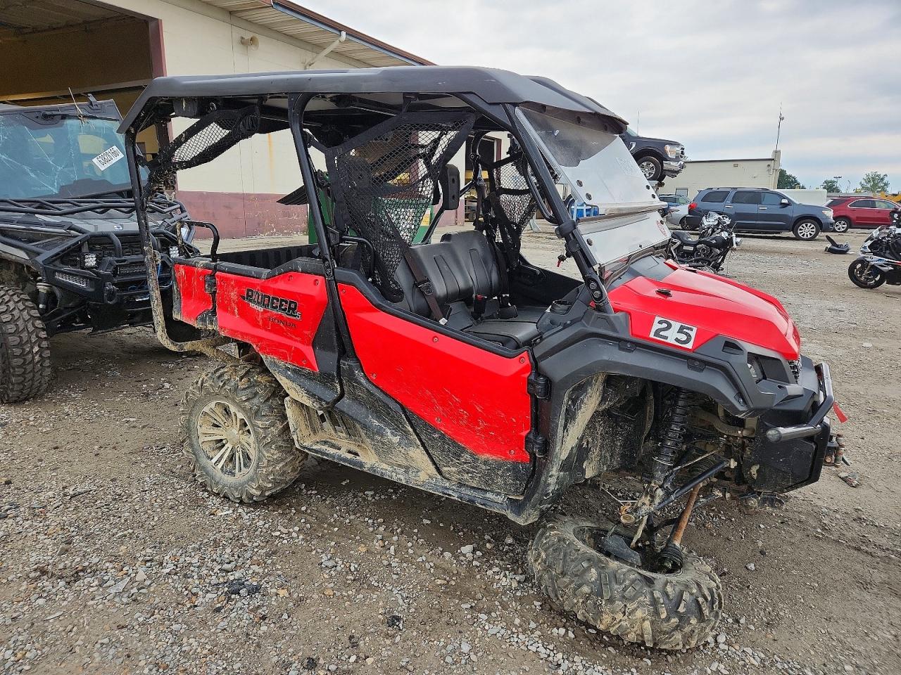 2018 HONDA SXS1000