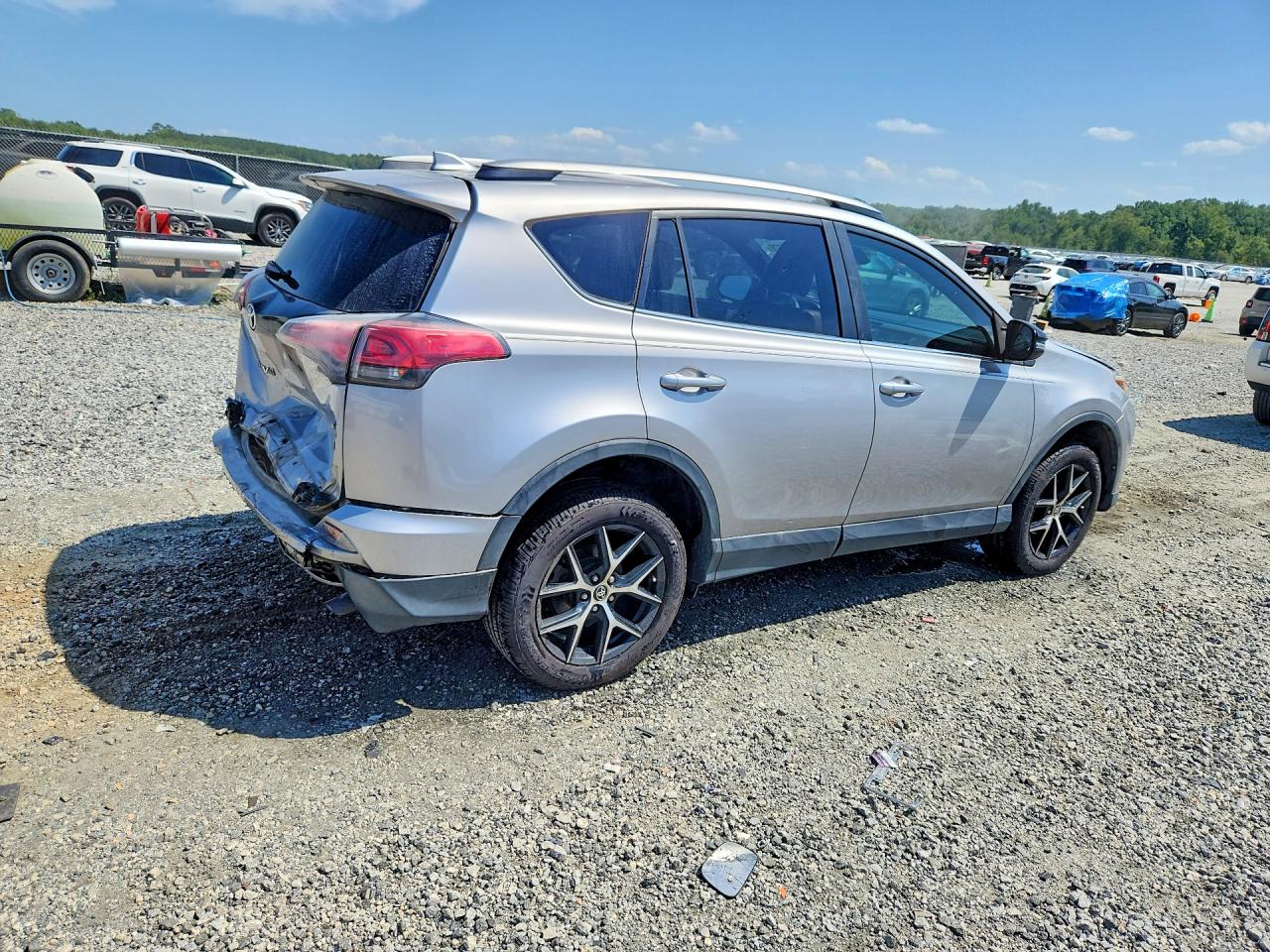 2017 TOYOTA RAV4 SE — снимка 3