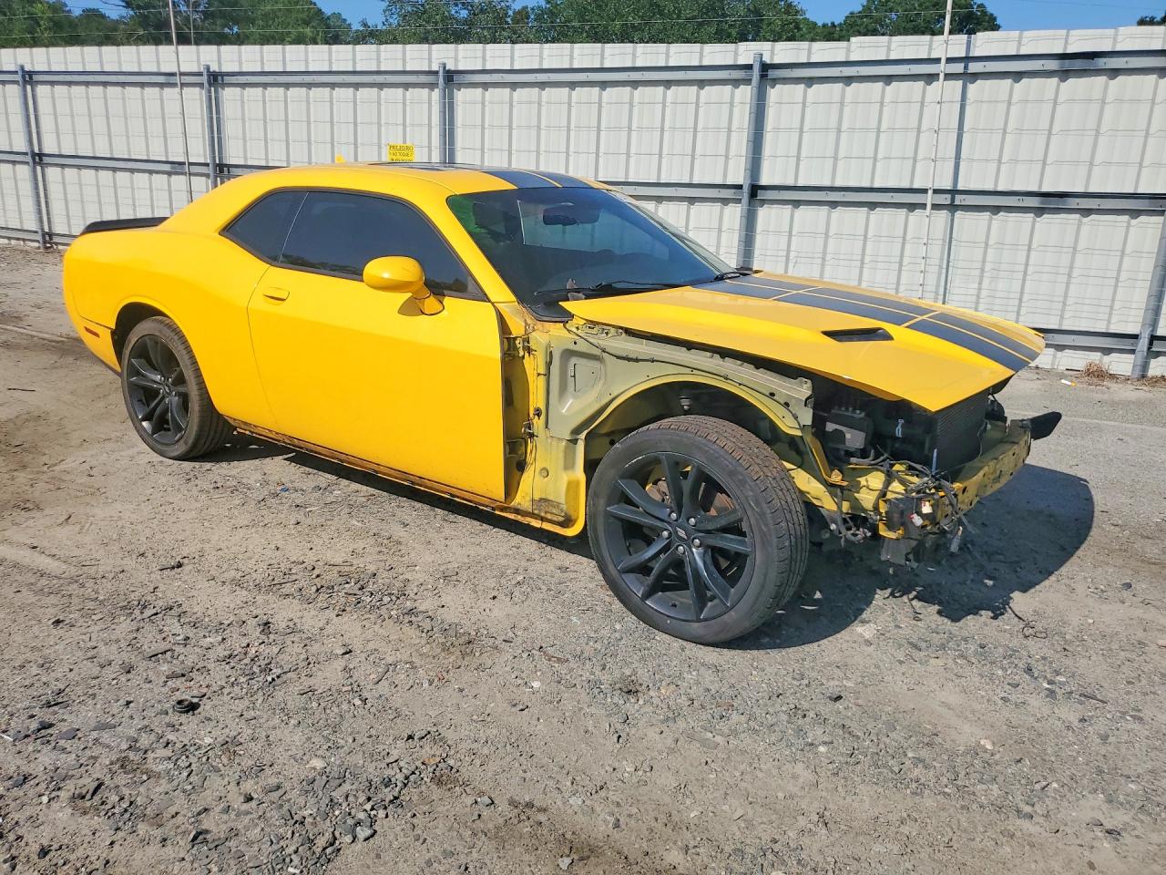 2017 DODGE CHALLENGER SXT — снимка 4
