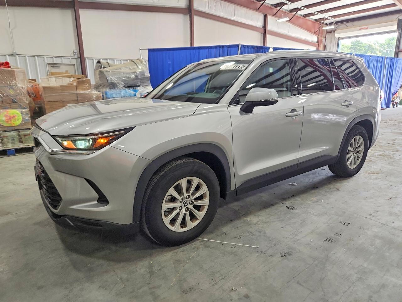2026 TOYOTA GRAND HIGHLANDER XLE
