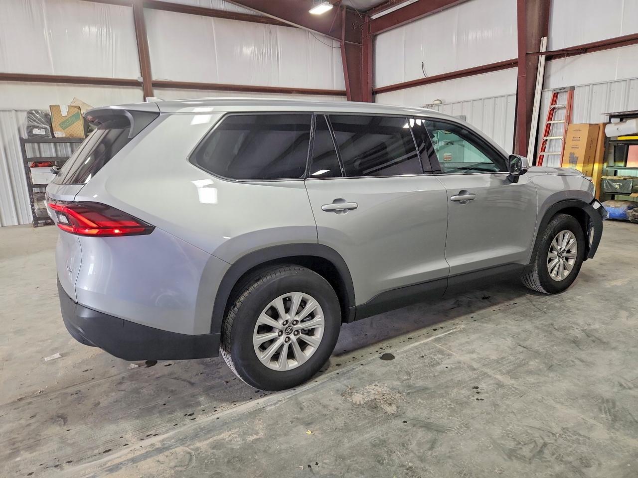 2026 TOYOTA GRAND HIGHLANDER XLE — снимка 3