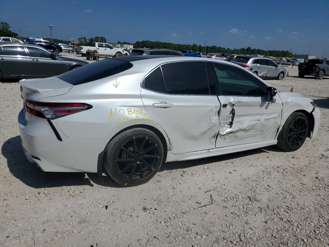 2018 TOYOTA CAMRY XSE — снимка 3