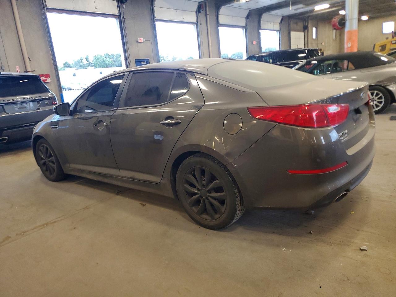 2015 KIA OPTIMA LX — снимка 2
