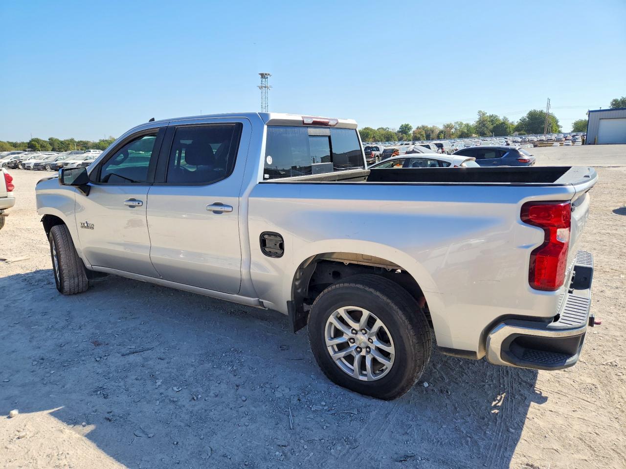 2019 CHEVROLET SILVERADO K1500 LT — снимка 2
