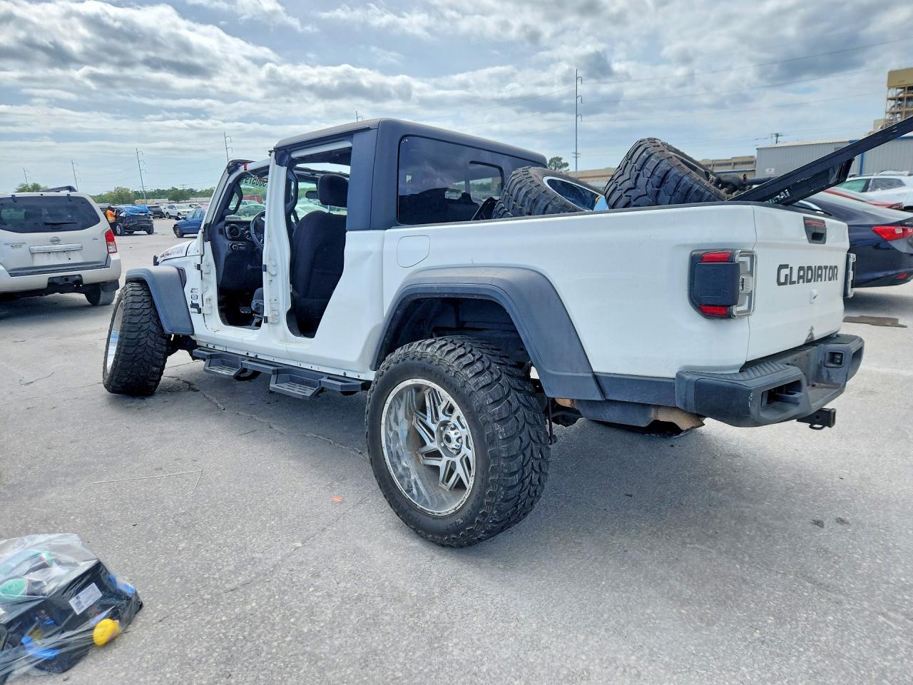 2020 JEEP GLADIATOR SPORT — снимка 2