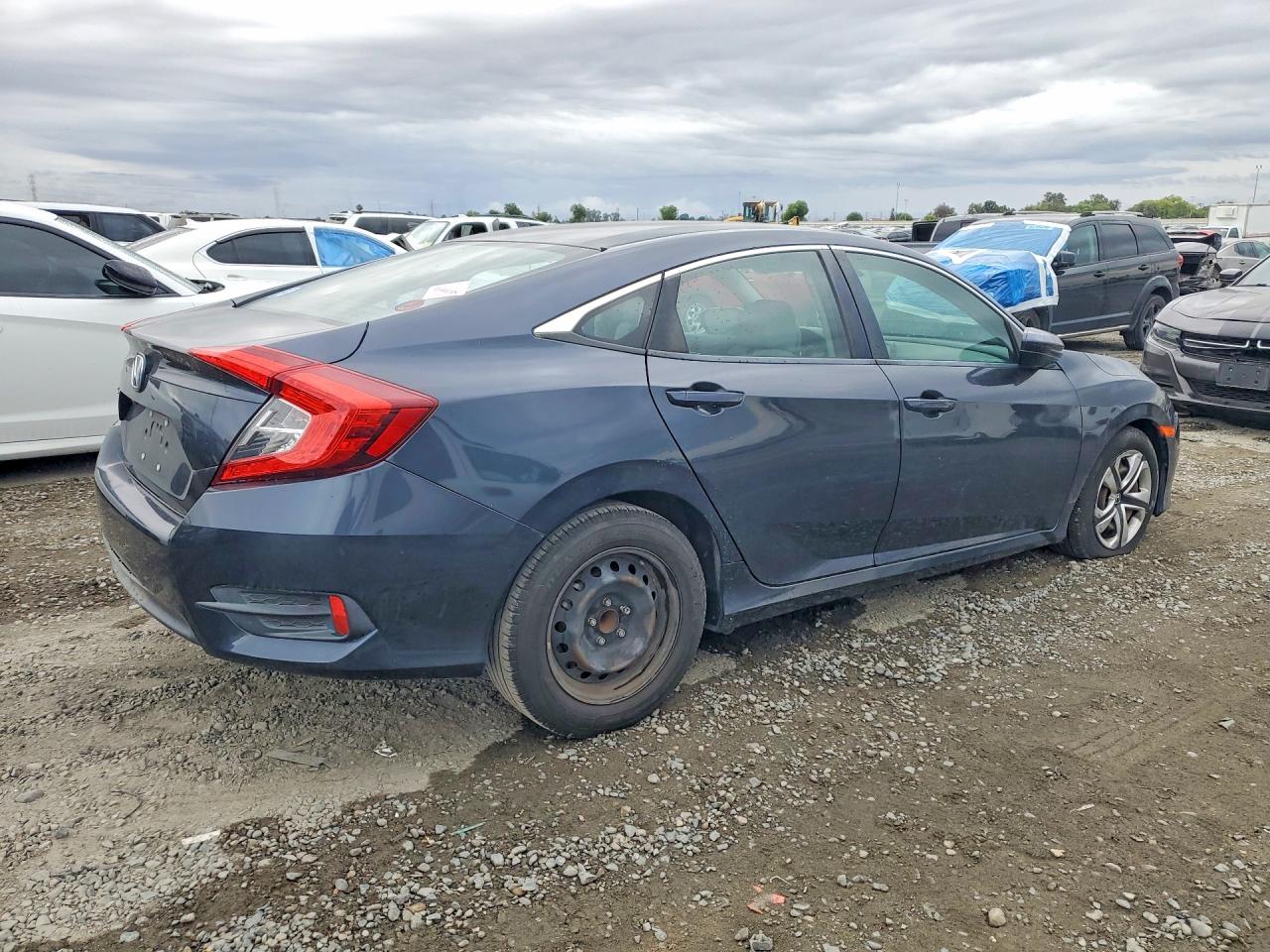 2018 HONDA CIVIC LX — снимка 3