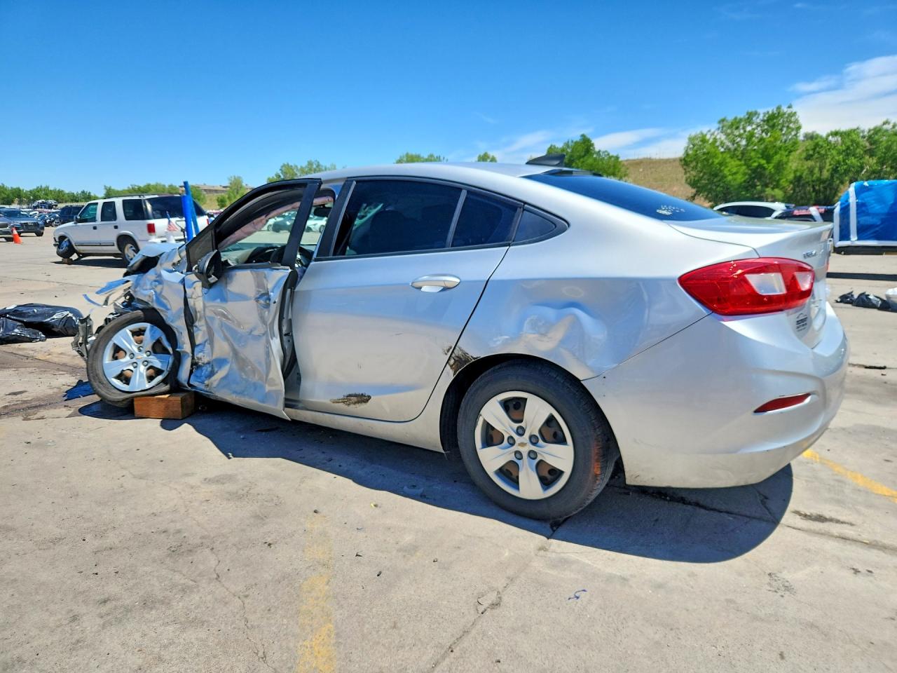 2017 CHEVROLET CRUZE LS — снимка 2