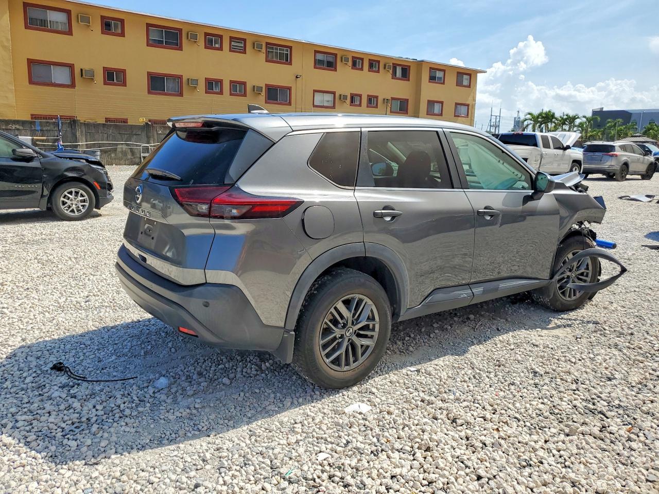 2021 NISSAN ROGUE S — снимка 3