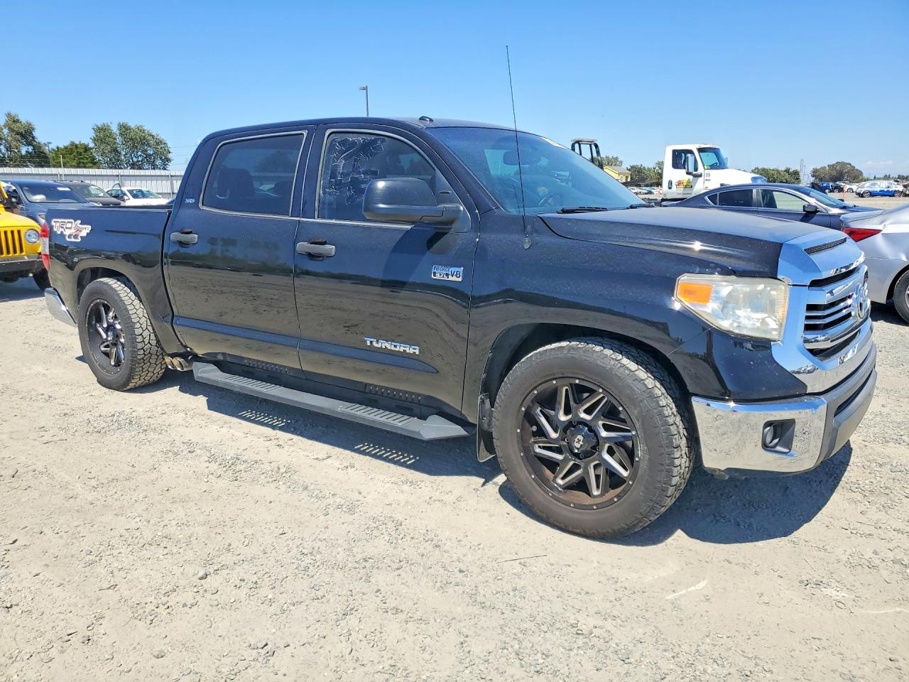 2017 TOYOTA TUNDRA CREWMAX SR5 — снимка 4