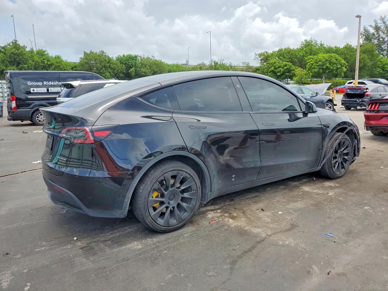 2024 TESLA MODEL Y — снимка 3