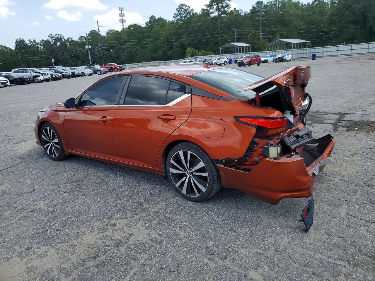 2019 NISSAN ALTIMA SR — снимка 2
