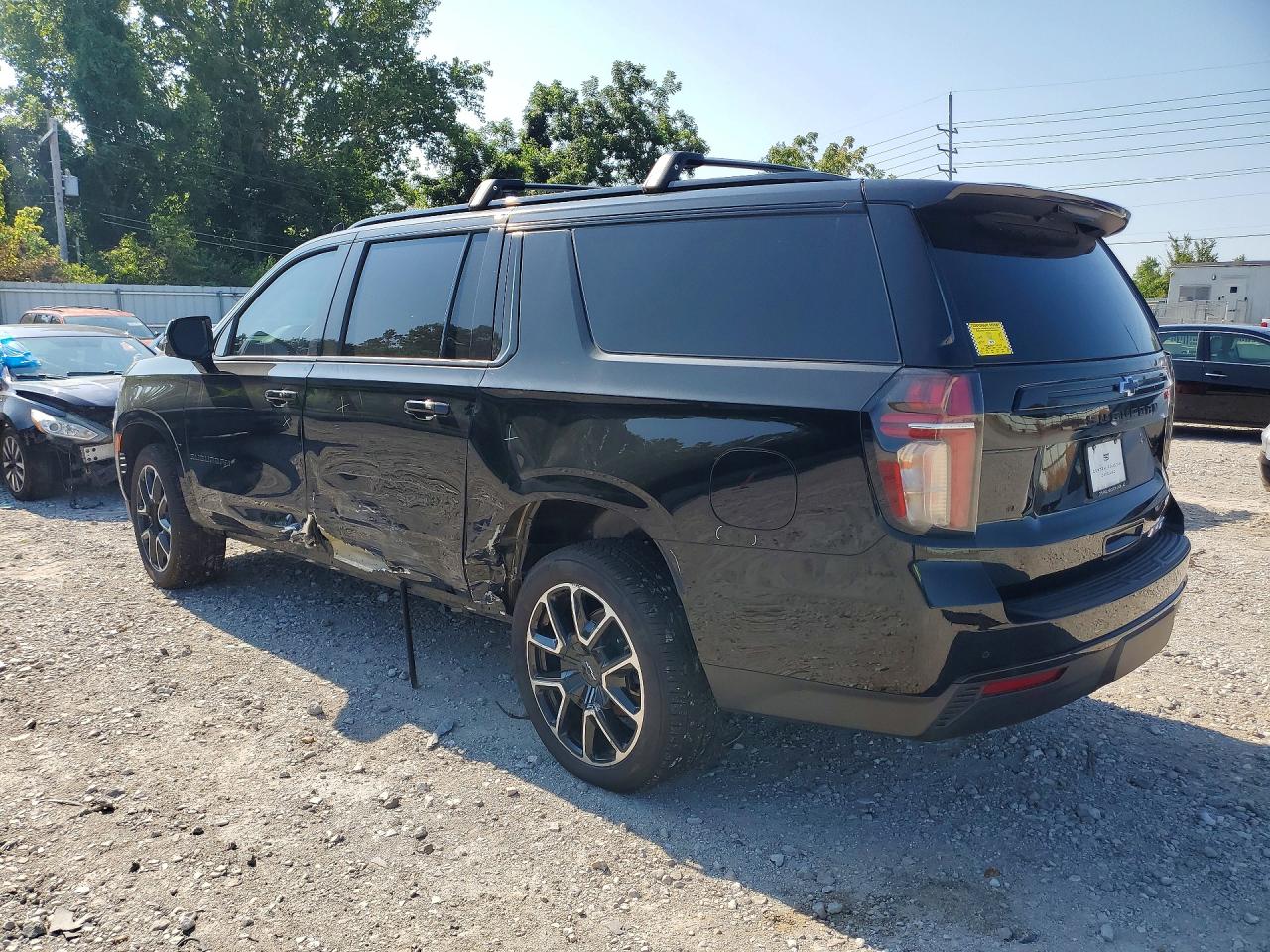 2023 CHEVROLET SUBURBAN K1500 RST — снимка 3