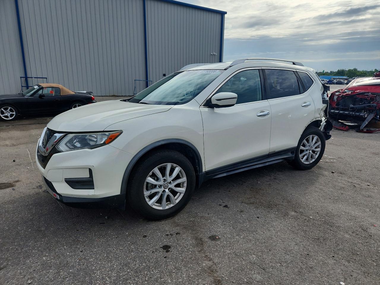 2018 NISSAN ROGUE SV