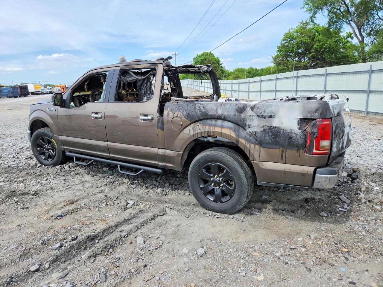 2017 FORD F150 SUPERCREW — снимка 2