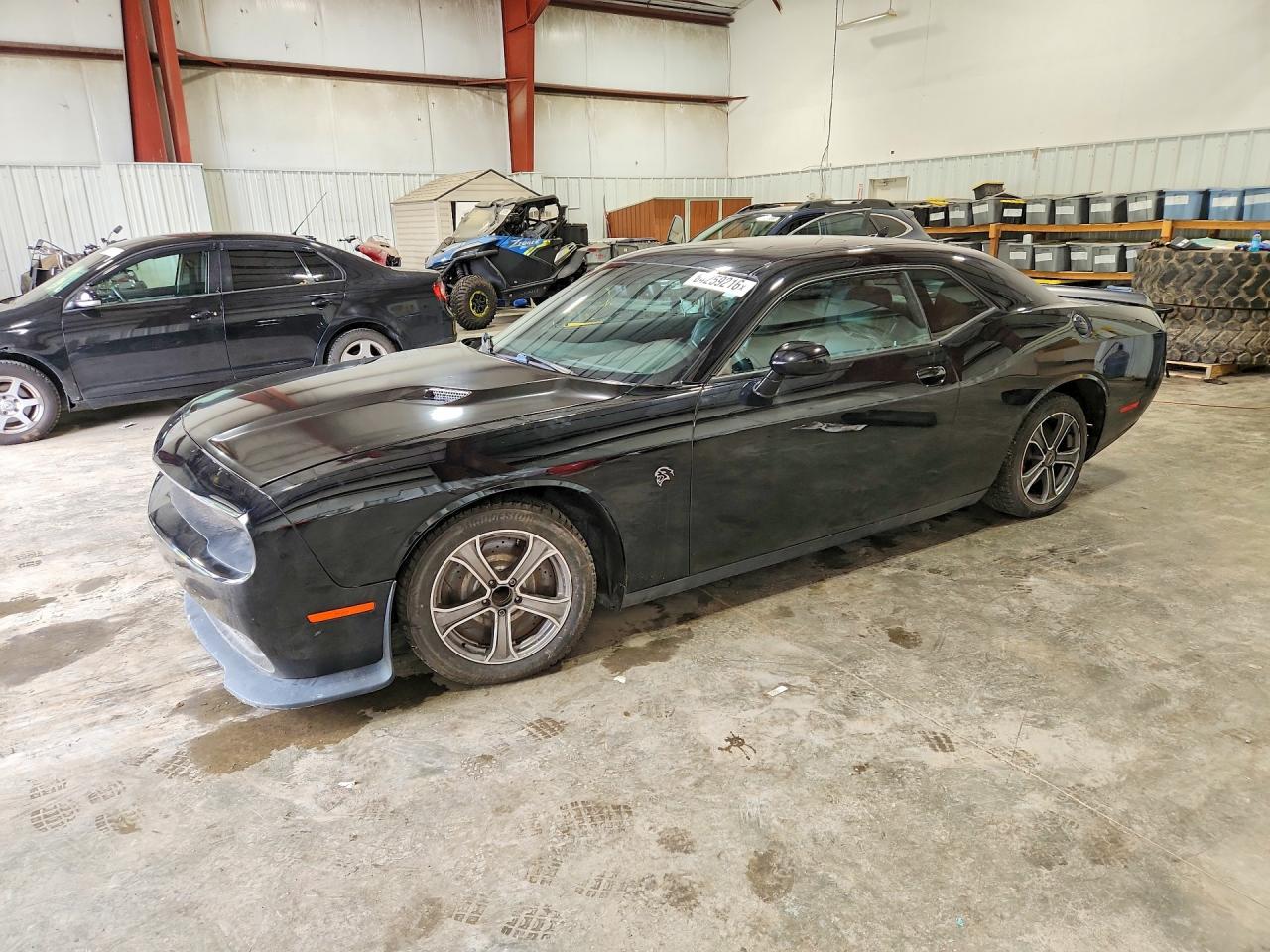 2016 DODGE CHALLENGER SRT HELLCAT