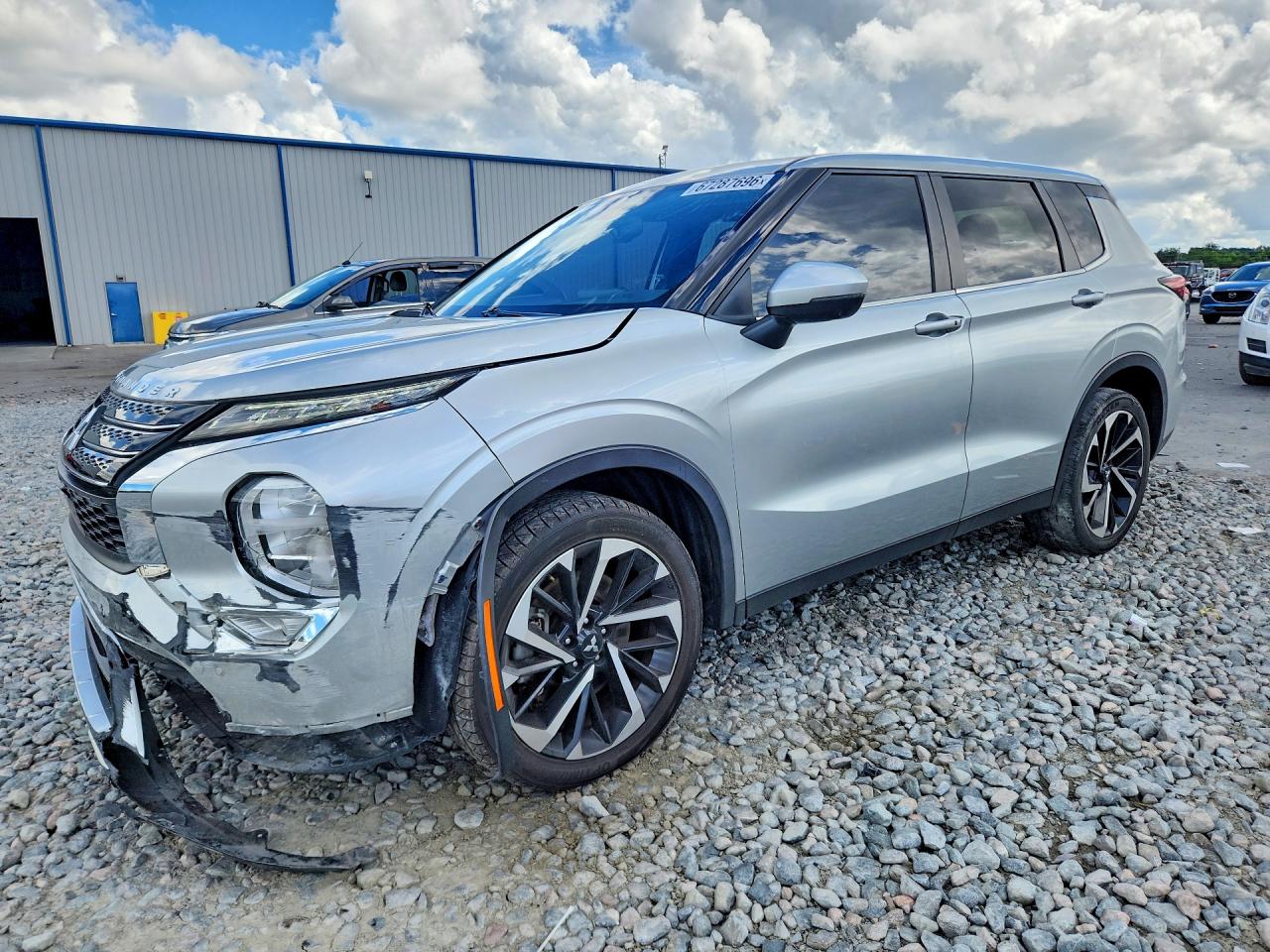 2024 MITSUBISHI OUTLANDER SE