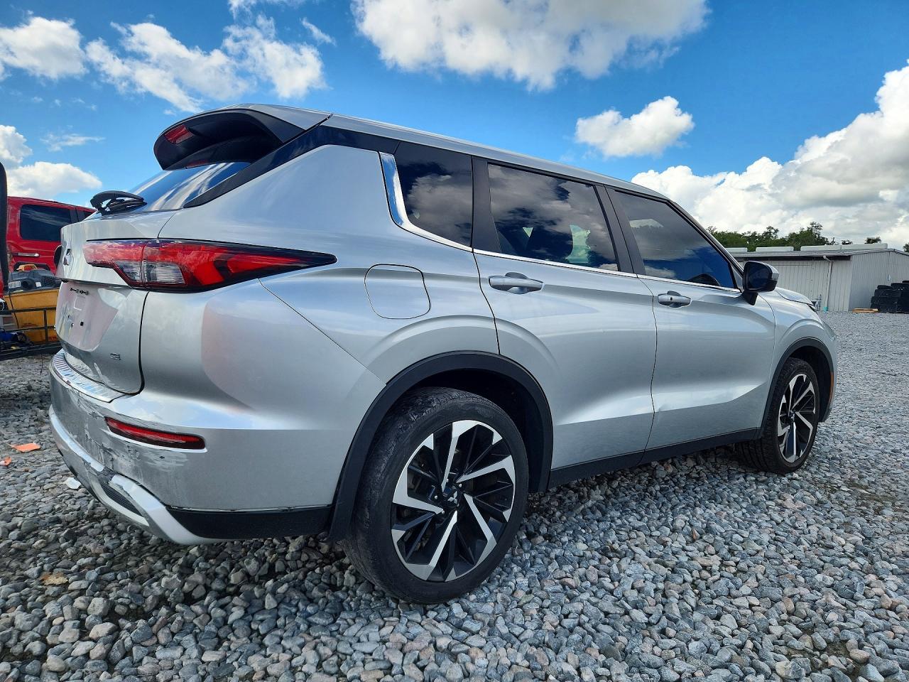 2024 MITSUBISHI OUTLANDER SE — снимка 3