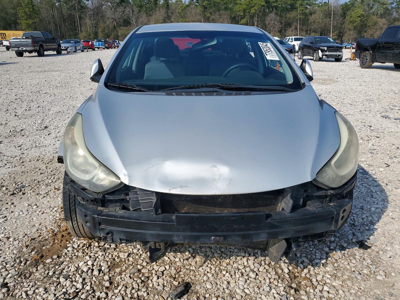 2016 HYUNDAI ELANTRA SE — снимка 5