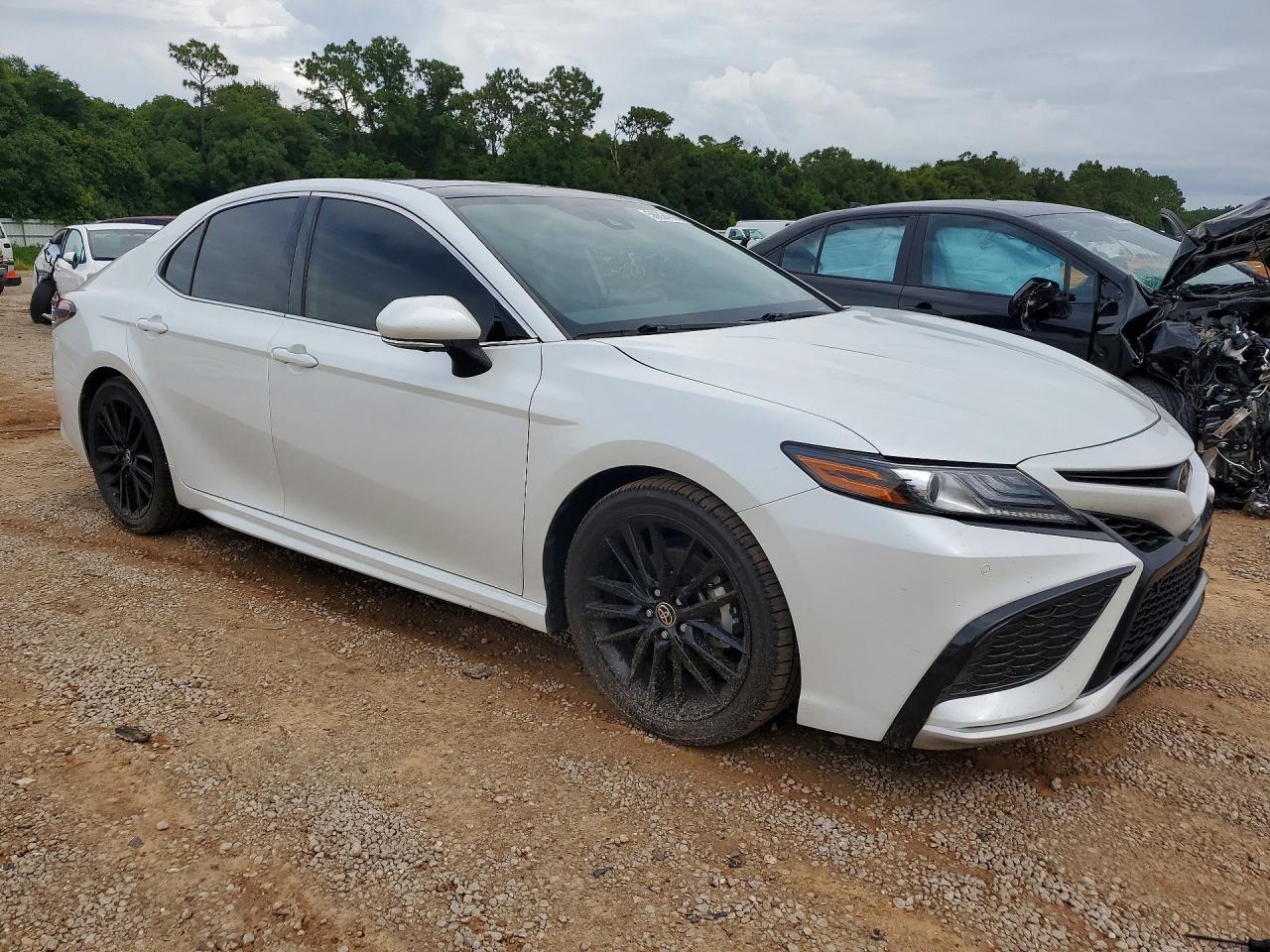 2024 TOYOTA CAMRY XSE V6 — снимка 4