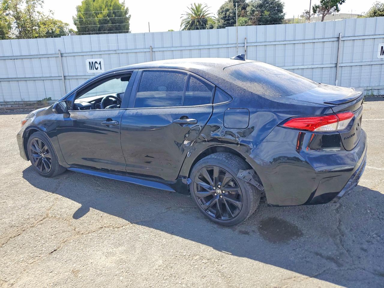 2021 TOYOTA COROLLA SE NIGHTSHADE EDITION — снимка 2