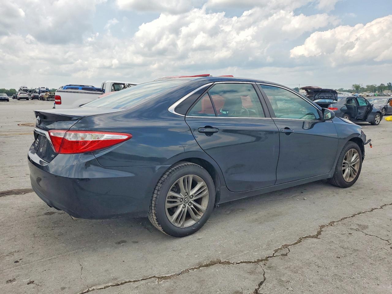 2016 TOYOTA CAMRY SE — снимка 3