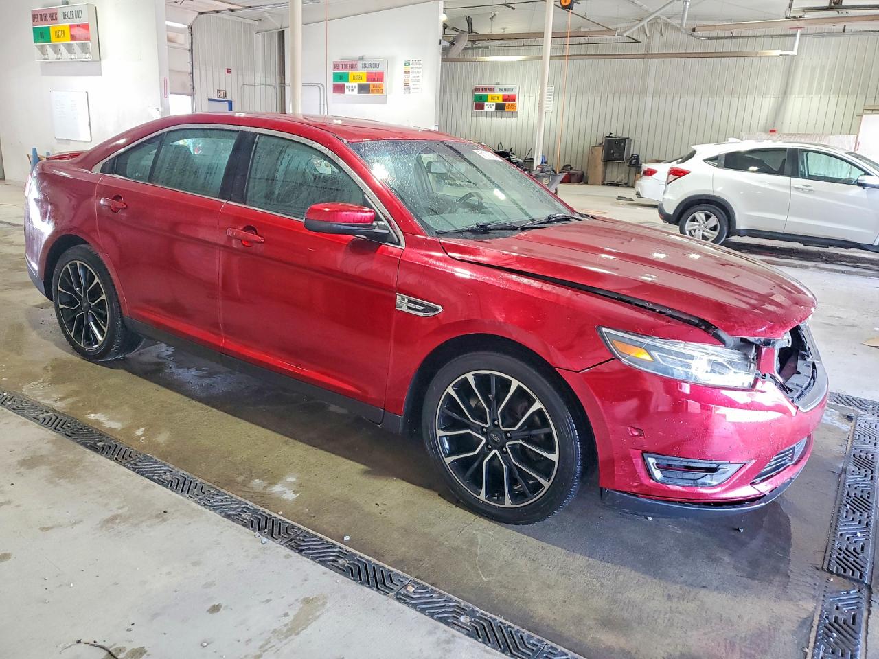 2017 FORD TAURUS SEL — снимка 4