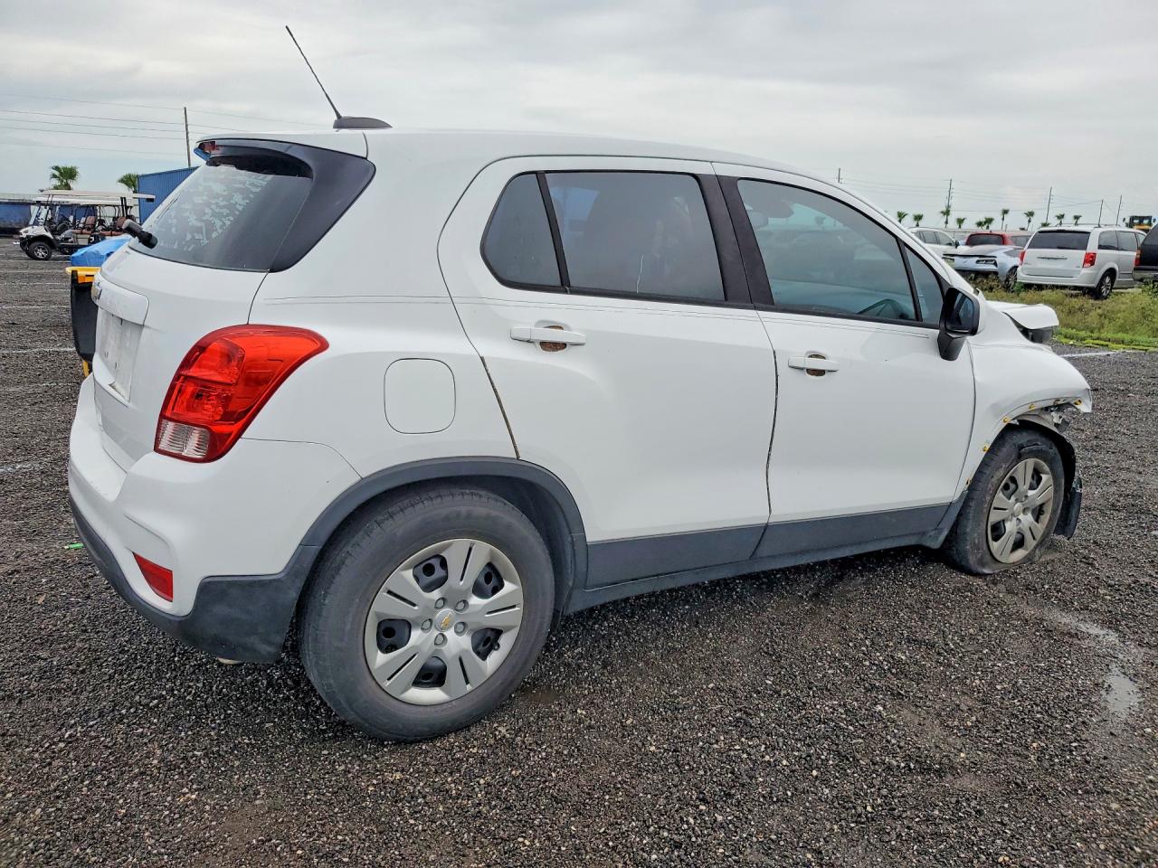 2017 CHEVROLET TRAX LS — снимка 3