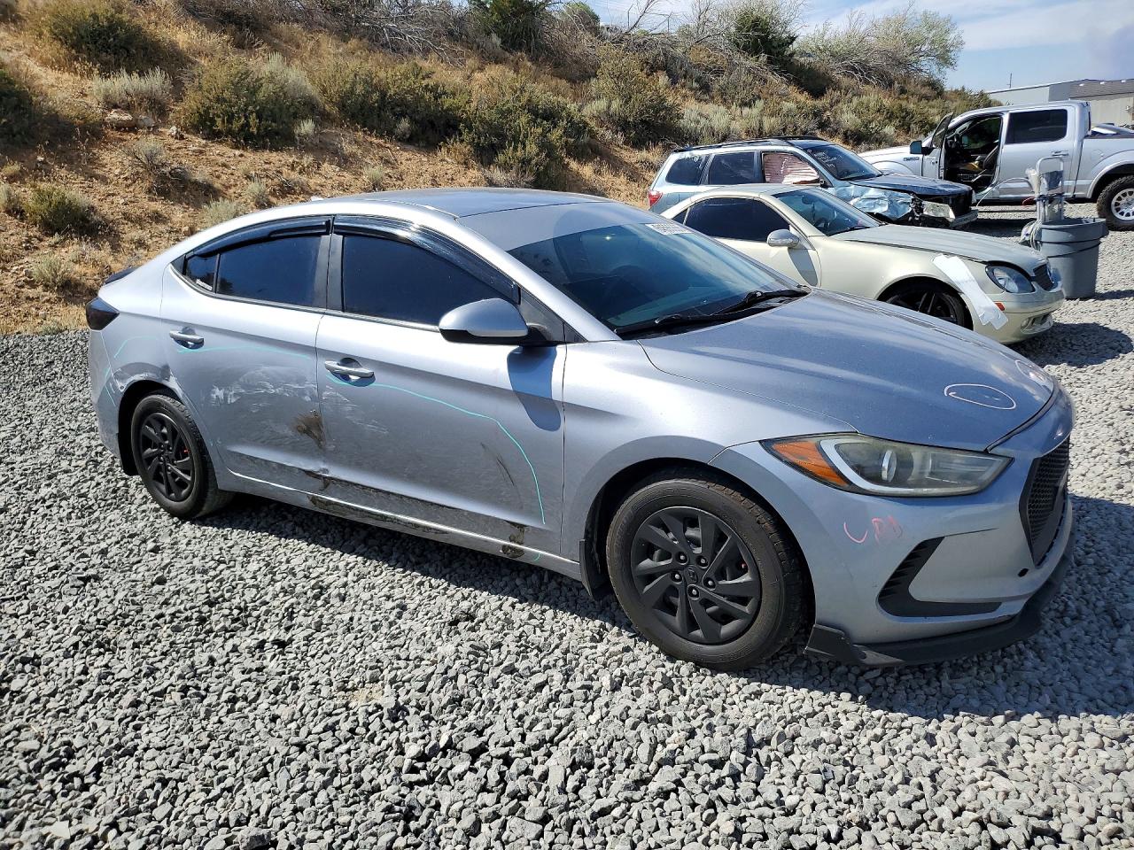 2017 HYUNDAI ELANTRA SE — снимка 4