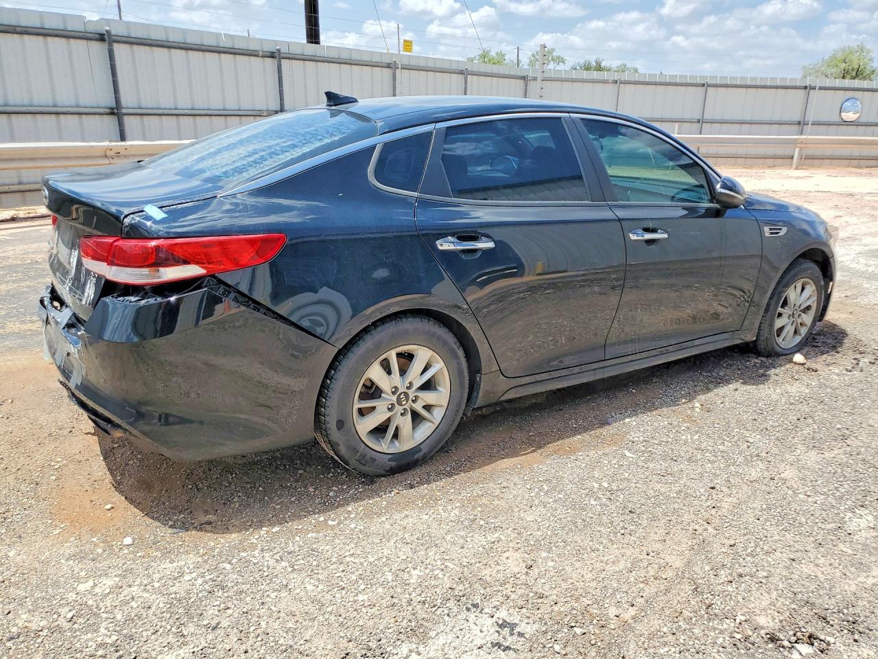 2018 KIA OPTIMA LX — снимка 3
