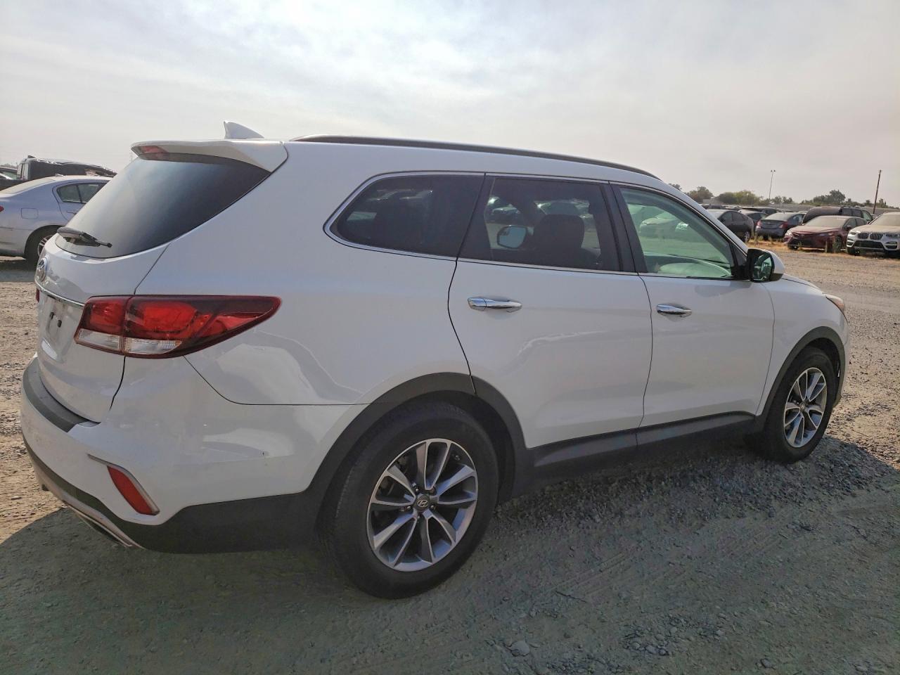 2018 HYUNDAI SANTA FE SE — снимка 3